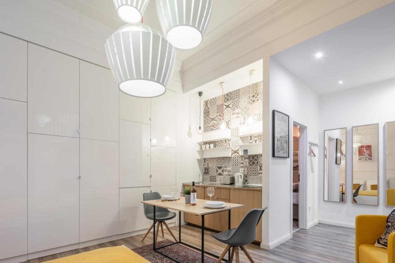 Extra Central Modern Studio Budapest Eksteriør bilde